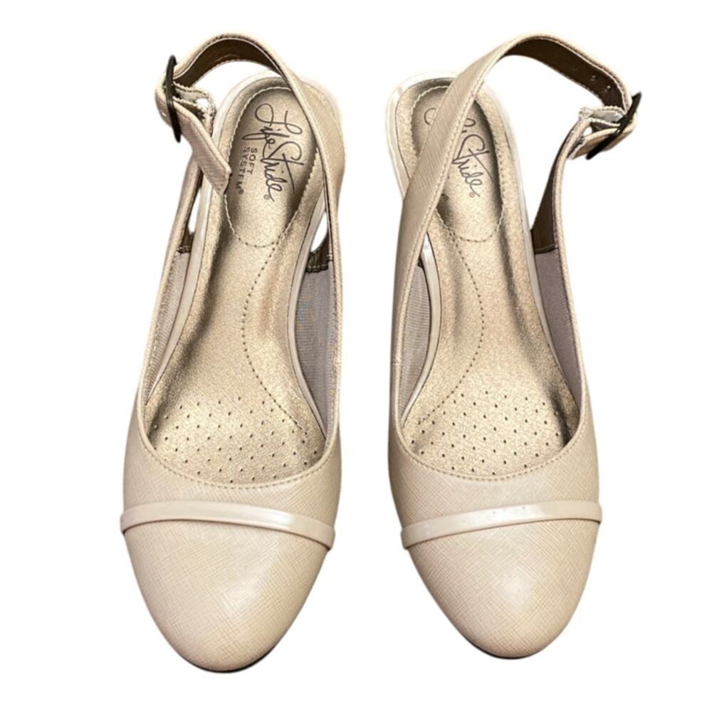 Nude Womens Dress Wedges 7.5 M Slingback Soft System LifeStride Comfort Judge